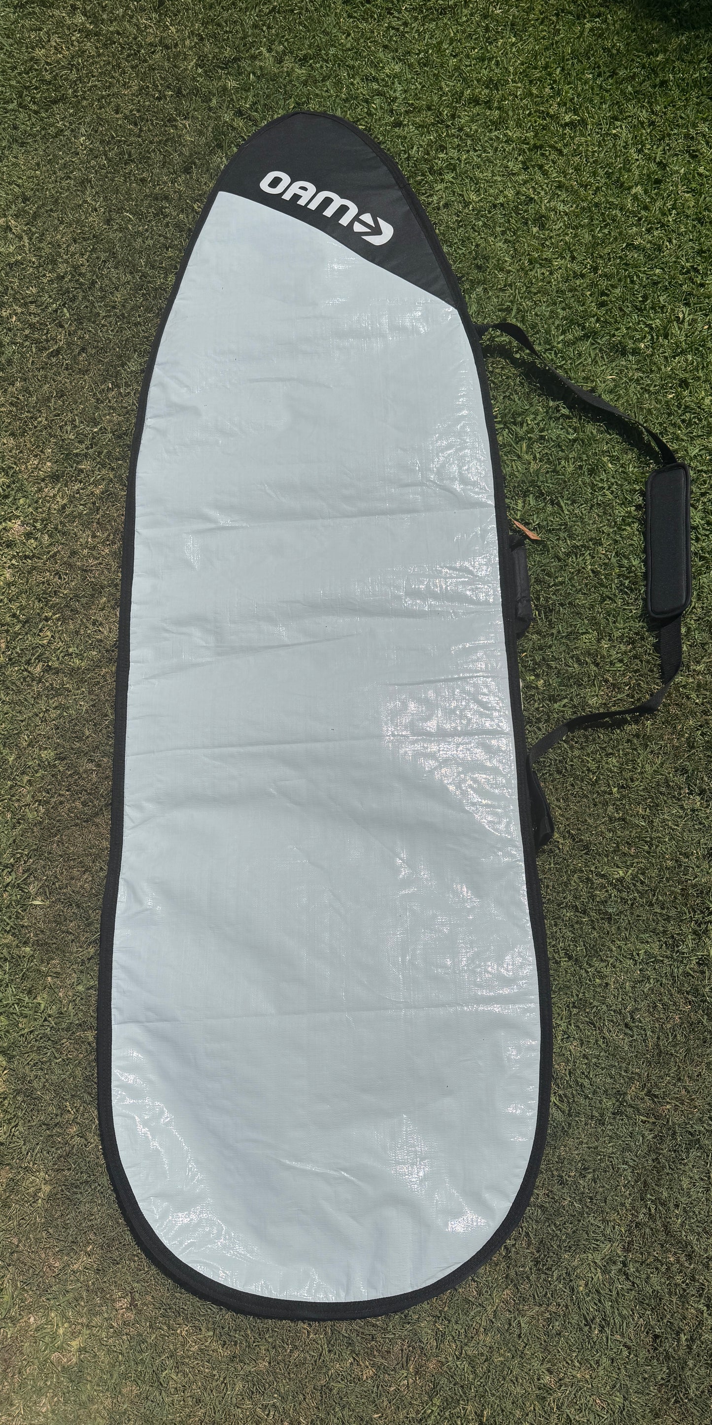 On A Mission Day Mission Board Bag 6'0 Blue Top, Short Board Cover